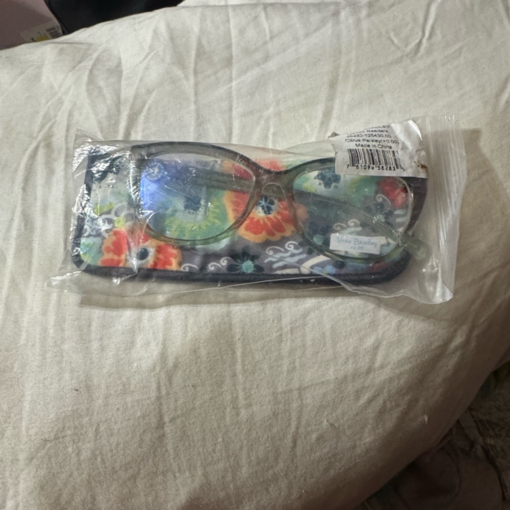 Vera Bradley Multicolor Floral Glasses with Case28